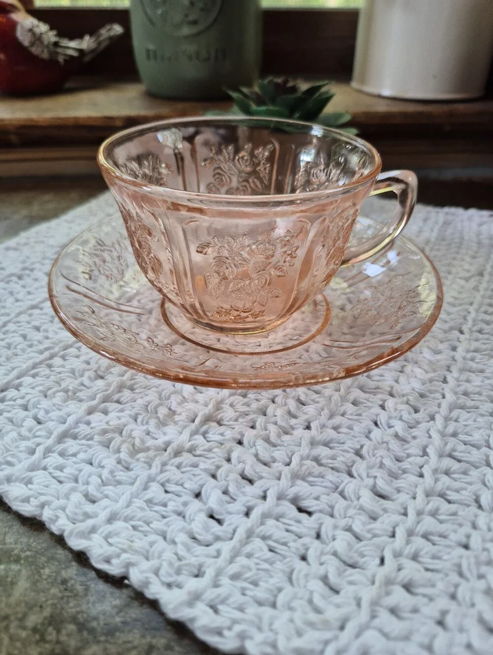 2pc. Vintage FEDERAL GLASS SHARON CABBAGE ROSE PINK TEA CUP & SAUCER Set